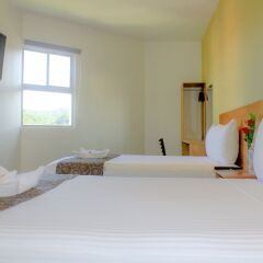 AM Hotel & Plaza комната для гостей фото 4