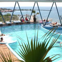 Отель SOL Marina Palace Болгария, Несебр - отзывы, цены и фото номеров - забронировать отель SOL Marina Palace онлайн бассейн фото 3
