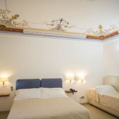 Отель Aretusa Vacanze B&B Сиракуза сейф в номере