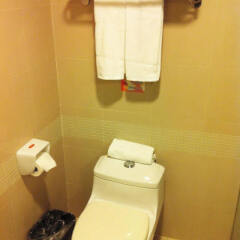 Отель Home Inn Chongqing Wanzhou Dianbao Road Wanda Plaza ванная фото 2