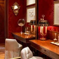 Отель The St. Regis Florence удобства в номере