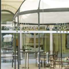 Отель Palacio Garvey Испания, Херес-де-ла-Фронтера - отзывы, цены и фото номеров - забронировать отель Palacio Garvey онлайн балкон