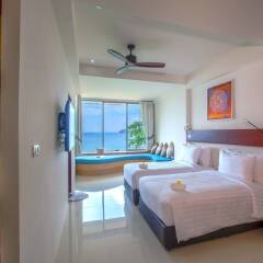 Отель Surin Beach Resort детские мероприятия фото 2