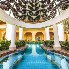 Апартаменты Baan Montida Serviced Apartment Бангкок бассейн фото 2