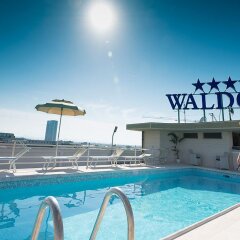 Waldorf Suite Hotel бассейн фото 2