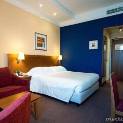 Отель Italiana Hotels Florence Италия, Флоренция - 4 отзыва об отеле, цены и фото номеров - забронировать отель Italiana Hotels Florence онлайн комната для гостей фото 2