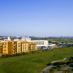 Отель Tivoli The Residences At Victoria Clube De Golfe Пешао фото 3