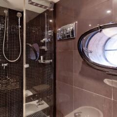 Отель Rental In Rome Riari Loft ванная