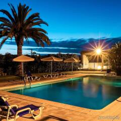 Отель ibis Faro Algarve Португалия, Фару - отзывы, цены и фото номеров - забронировать отель ibis Faro Algarve онлайн бассейн