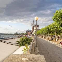 Отель Dusseldorf City by Tulip Inn Германия, Дюссельдорф - 3 отзыва об отеле, цены и фото номеров - забронировать отель Dusseldorf City by Tulip Inn онлайн приотельная территория