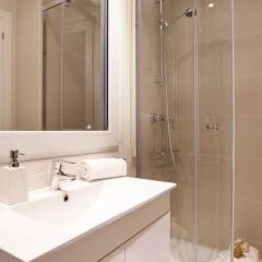 Отель Enjoybcn Coliseum Apartments Испания, Барселона - отзывы, цены и фото номеров - забронировать отель Enjoybcn Coliseum Apartments онлайн ванная