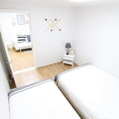 Отель Houseinhongdae6 комната для гостей фото 2