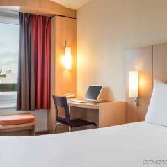Отель ibis Paris Tour Eiffel Cambronne 15ème удобства в номере
