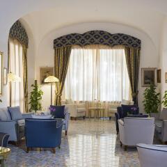 Отель Albergo La Reginella Италия, Лакко-Амено - отзывы, цены и фото номеров - забронировать отель Albergo La Reginella онлайн интерьер отеля
