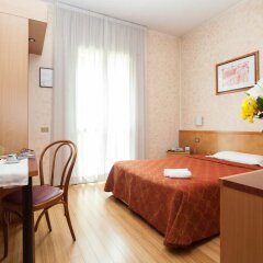 Отель IH Hotels Milano ApartHotel Argonne Park Италия, Милан - 2 отзыва об отеле, цены и фото номеров - забронировать отель IH Hotels Milano ApartHotel Argonne Park онлайн комната для гостей фото 2