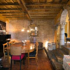 Апартаменты Trastevere Large Apartment With Terrace питание