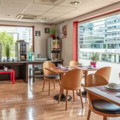 Отель Residhotel Lyon Part Dieu гостиничный бар