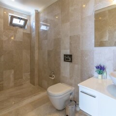 Villa Likapa 2 by Akdenizvillam Турция, Калкан - отзывы, цены и фото номеров - забронировать отель Villa Likapa 2 by Akdenizvillam онлайн ванная