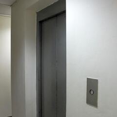 Отель Citin Sukhumvit 11 Nana Bangkok by Compass Hospitality Бангкок сейф в номере