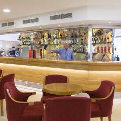 HSM Atlantic Park Hotel гостиничный бар