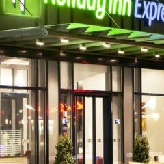 Отель Holiday Inn Express Berlin City Centre фото 10