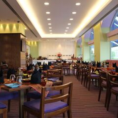 J5 Rimal Hotel Apartments питание