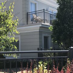 Отель Best Western Premier Hotel Aristocrate Канада, Квебек - отзывы, цены и фото номеров - забронировать отель Best Western Premier Hotel Aristocrate онлайн балкон