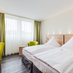 NOVINA HOTEL Wöhrdersee Nürnberg City комната для гостей