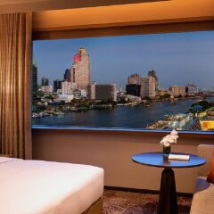 Отель Millennium Hilton Bangkok Бангкок балкон