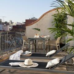 Апартаменты Eric Vökel Boutique Apartments - Madrid Suites бассейн
