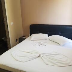 Hotel Emigranti сейф в номере