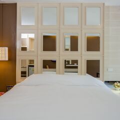 Отель Naka Residence сауна