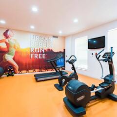 TRYP Coruña Hotel фитнесс-зал фото 2