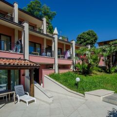 Hotel Belvedere Манерба-дель-Гарда фото 4