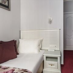 Мини-Отель Florinn Москва сейф в номере