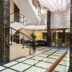 Отель Empress Hotel HoChiMinh City Вьетнам, Хошимин - 1 отзыв об отеле, цены и фото номеров - забронировать отель Empress Hotel HoChiMinh City онлайн интерьер отеля фото 2