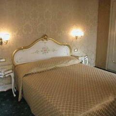 Отель Locanda Correr Италия, Венеция - 1 отзыв об отеле, цены и фото номеров - забронировать отель Locanda Correr онлайн комната для гостей фото 5