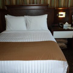Отель The Deluxe Hotel Vancouver Канада, Ванкувер - отзывы, цены и фото номеров - забронировать отель The Deluxe Hotel Vancouver онлайн комната для гостей фото 4