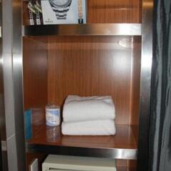 Отель Aloft Beijing, Haidian сейф в номере