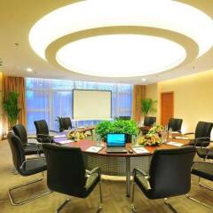 Отель Yulong International Hotel Китай, Сиань - отзывы, цены и фото номеров - забронировать отель Yulong International Hotel онлайн помещение для мероприятий фото 2