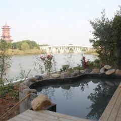 Отель Xiamen Tianmu Hotspring Resort Китай, Сямынь - отзывы, цены и фото номеров - забронировать отель Xiamen Tianmu Hotspring Resort онлайн бассейн