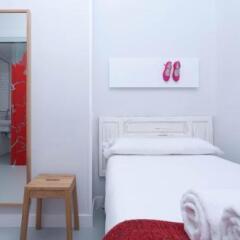 Отель Lapepa Chic B&B Испания, Мадрид - отзывы, цены и фото номеров - забронировать отель Lapepa Chic B&B онлайн комната для гостей