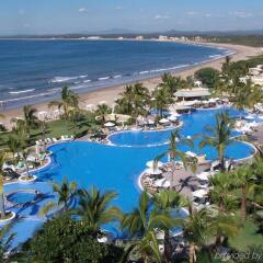 Отель Pueblo Bonito Emerald Bay Resort & Spa - All Inclusive бассейн фото 3