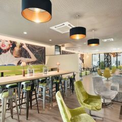 Отель Super 8 Munich City North Мюнхен гостиничный бар