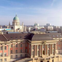 Отель Mercure Hotel Köln City Friesenstraße Германия, Кёльн - отзывы, цены и фото номеров - забронировать отель Mercure Hotel Köln City Friesenstraße онлайн балкон