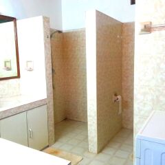 Отель Chaya Villa Guest House Шри-Ланка, Берувела - отзывы, цены и фото номеров - забронировать отель Chaya Villa Guest House онлайн ванная