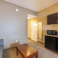 Comfort Suites Beachside in Padre Island National Seashore, United States of America from 104$, photos, reviews - zenhotels.com