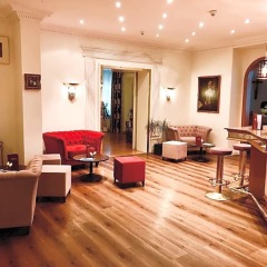 Отель Bayerischer Hof Dresden Германия, Дрезден - 2 отзыва об отеле, цены и фото номеров - забронировать отель Bayerischer Hof Dresden онлайн интерьер отеля фото 2