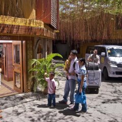 Отель Pinoy Pamilya Hotel Филиппины, Пасай - отзывы, цены и фото номеров - забронировать отель Pinoy Pamilya Hotel онлайн городской автобус