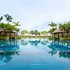 Отель Silk Sense Hoi An River Resort Вьетнам, Хойан - отзывы, цены и фото номеров - забронировать отель Silk Sense Hoi An River Resort онлайн бассейн